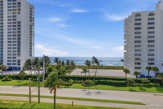 Building Photo - 2929 S Ocean Blvd Unit 5010
