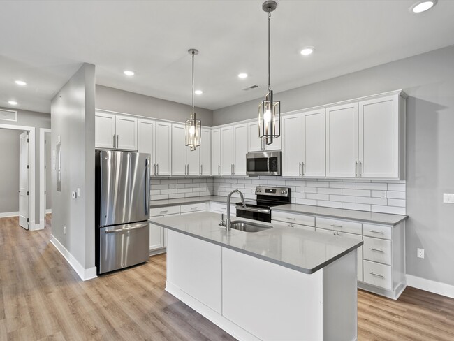 Cedar Valley Luxury Apartments - Cedar Valley Luxury Apartments