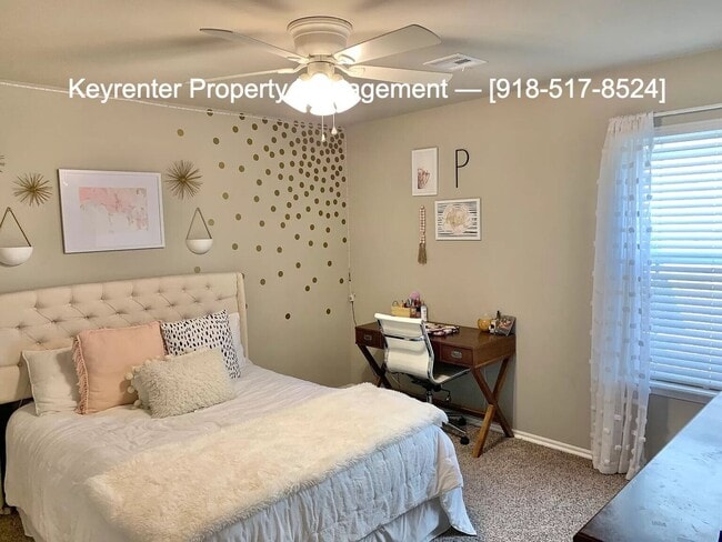 Photo - 3 Bed | 2 Bath in Owasso!