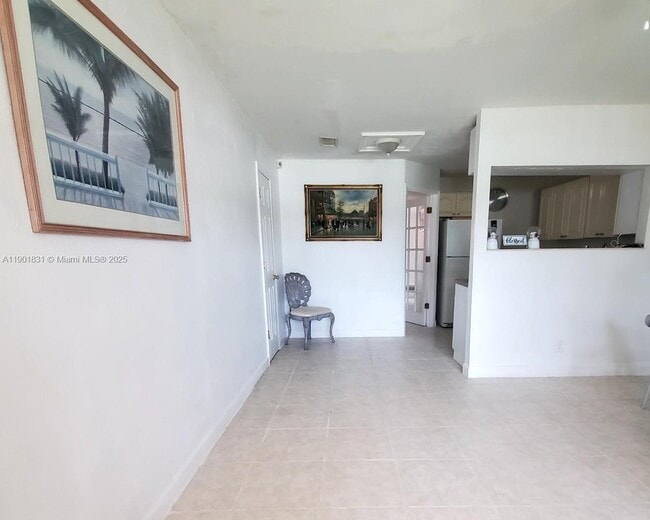 Photo - 6851 Farragut St