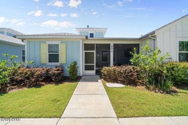 8676 Coral Reef Wy