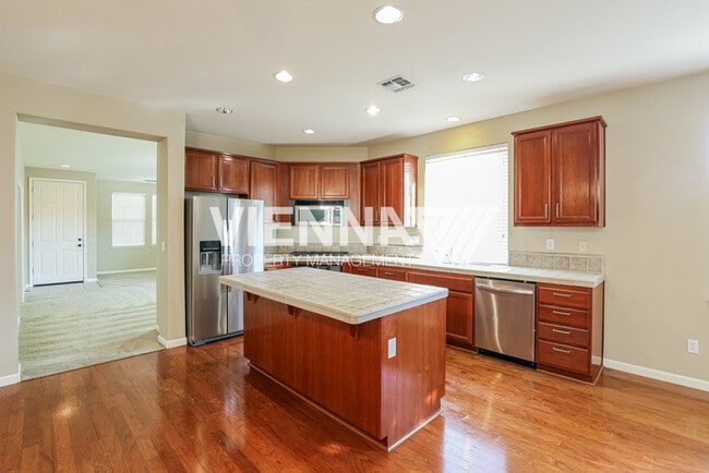 Photo - 2608 Lark Sparrow Way