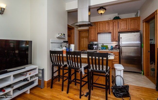 Photo - 77 Myrtle St