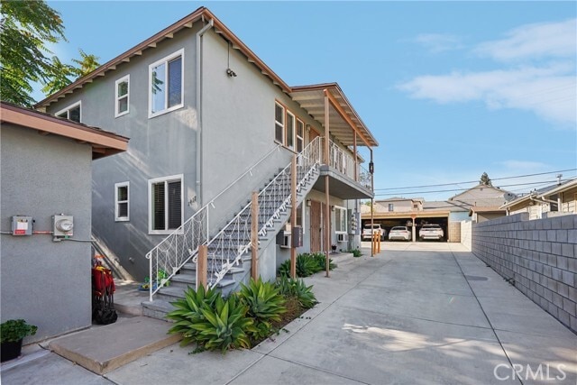 Building Photo - 1417 Rock Glen Ave Unit A Rental