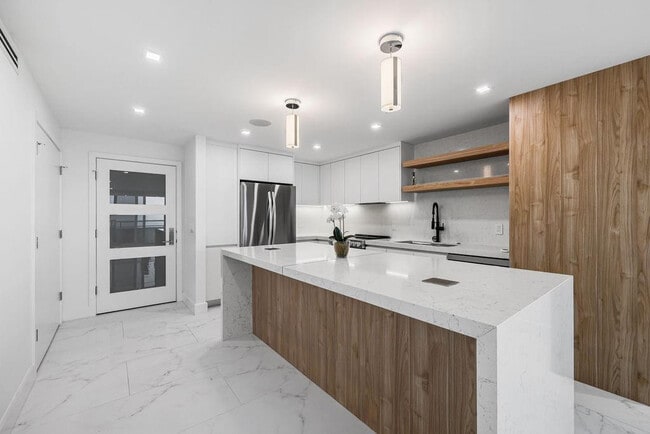 Photo - 545 S Fort Lauderdale Beach Blvd Unit 1701