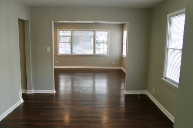Photo - Luxurious Newly Renovated 3BR/2BA Haven with Private Parking - A Rare Market Gem