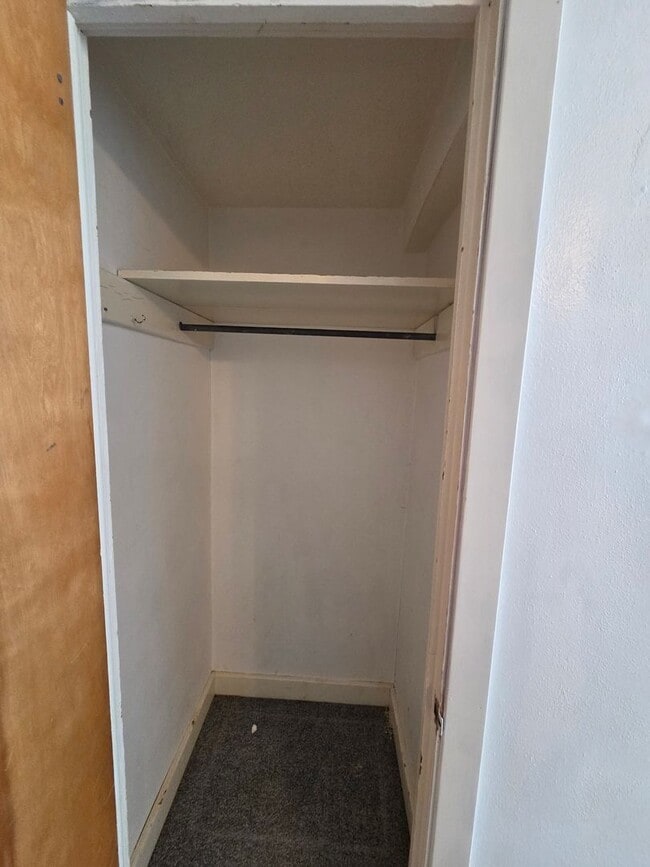 Photo - Bertch &amp; Western Unit BW-702