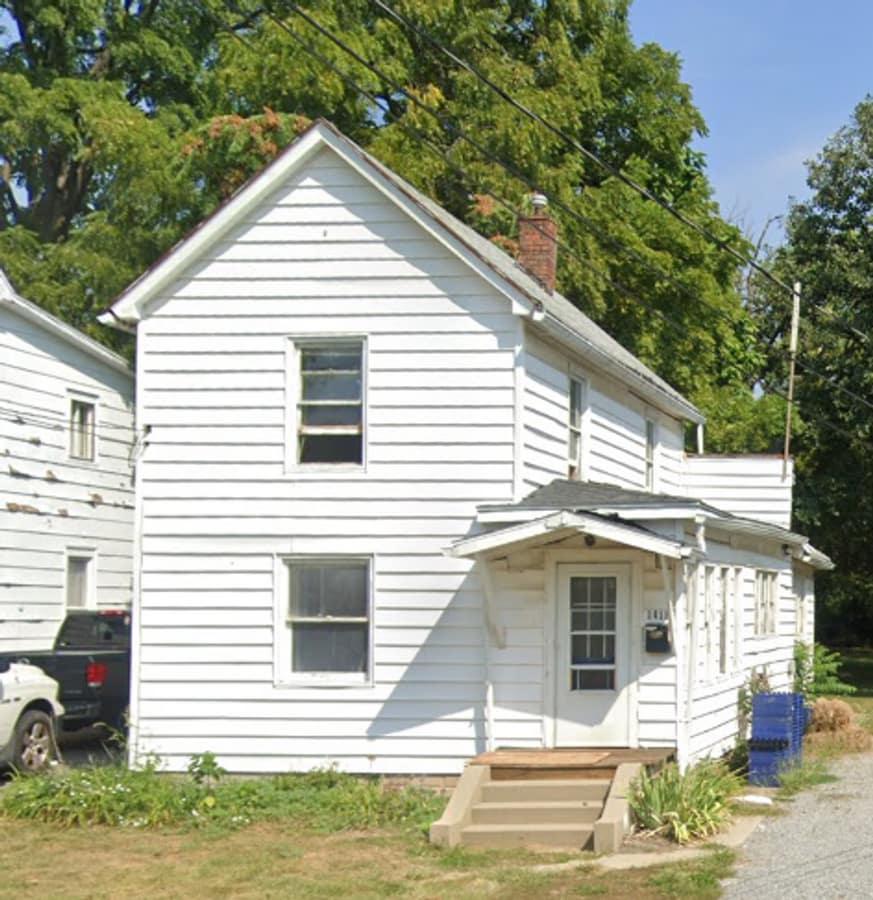 Spacious & Affordable Home In Lima! - Spacious & Affordable Home In Lima!