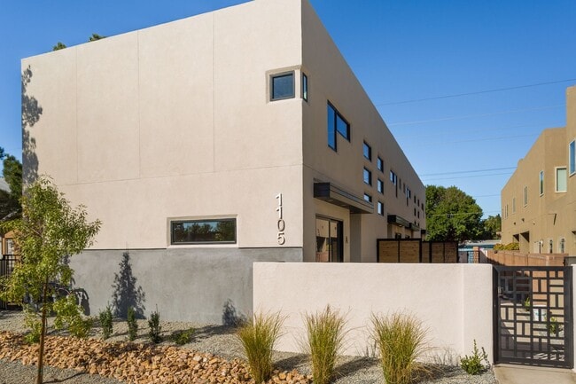 Photo - Newer Townhome in Downtown Albuquerque