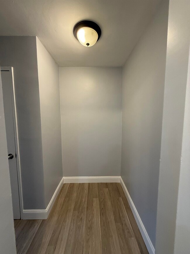 Photo - 165 Vroom St Unit 2G