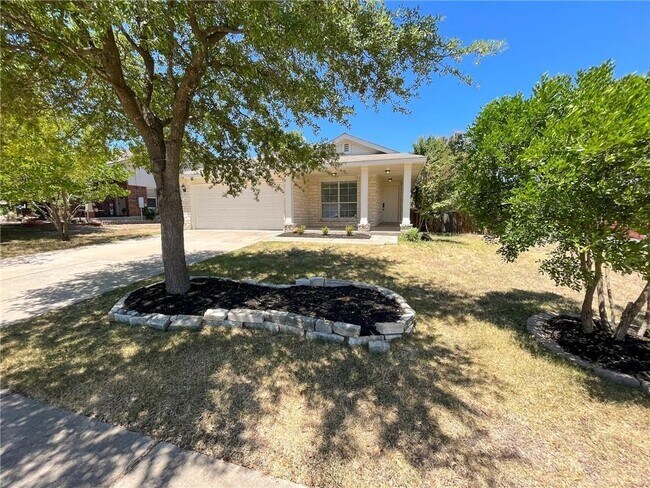 Photo - 1011 Burgess Dr