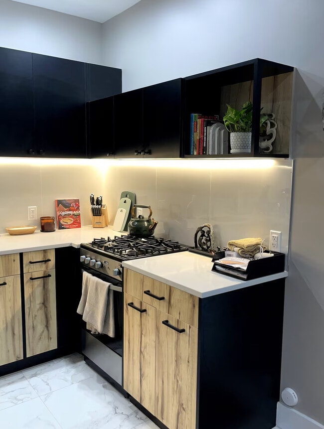 Photo - 864 Madison St Unit 3A