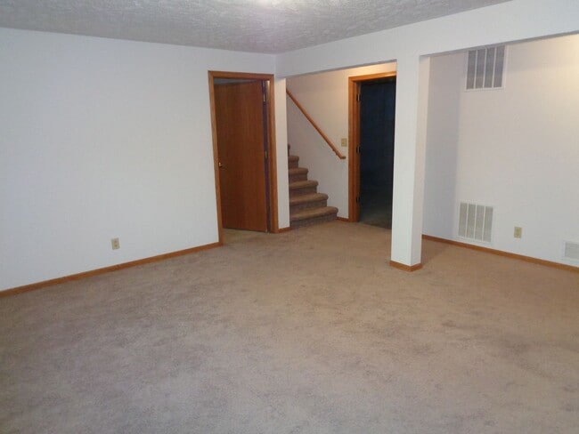 Building Photo - 5516 Ezekiel Pl Rental