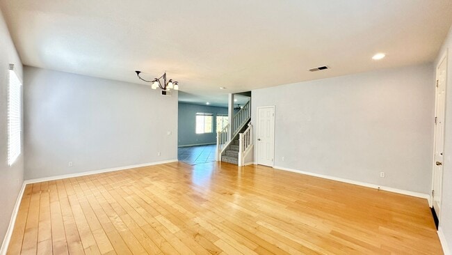 Photo - Wonderful & Updated Two-Story in the Quiet and Peaceful Wanis View Estates Community of Oceanside!