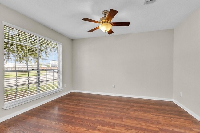 Photo - 2726 Fox View Cir