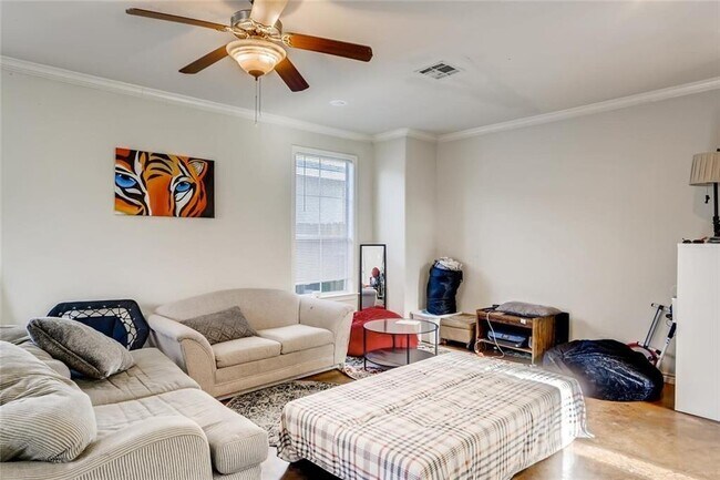 Photo - 5208 Martin Ave