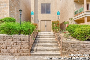 Building Photo - 4119 Medical Dr Unit 301C Rental