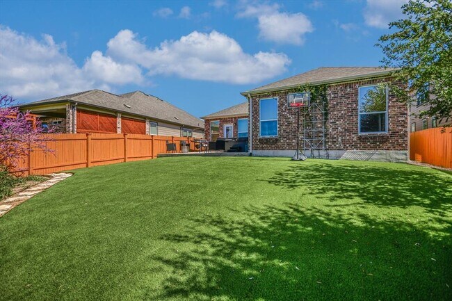 Photo - 7216 Kilday Cv