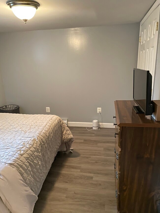 Photo - 4014 Annellen Rd Unit 2