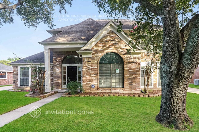 Building Photo - 22947 Benbury Dr Rental