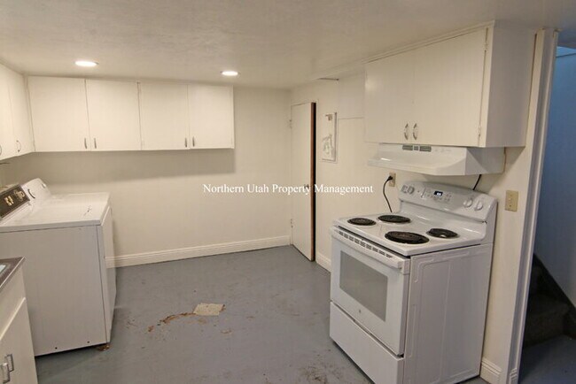 Photo - 2 Bed 1 Bath Unidad B