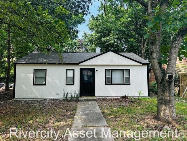 Building Photo - Frayser Beauty!!!!! Section 8 Friendly!!!!! Rental
