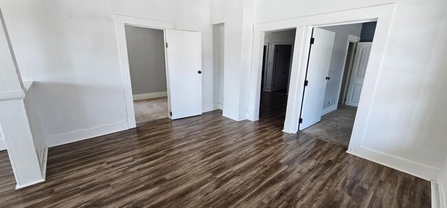 Photo - 128 E 10th Ave