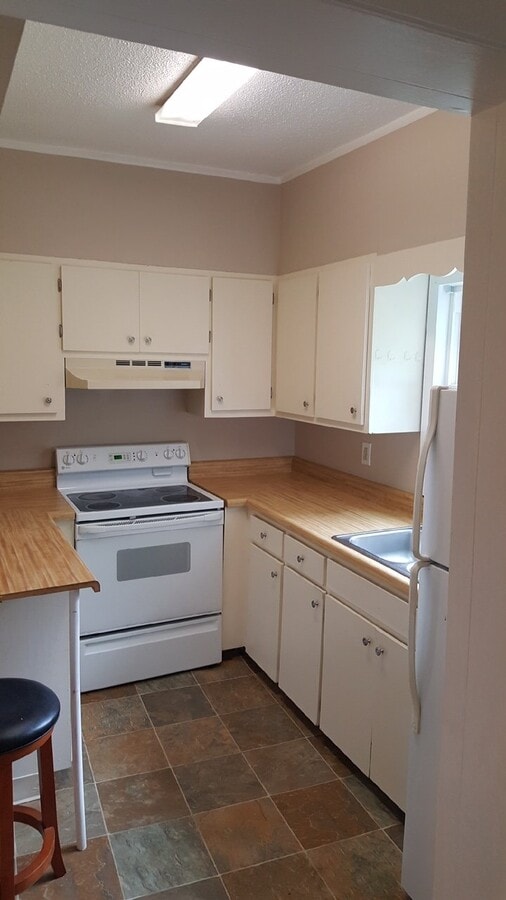 Photo - 818 Lamont St Unit 3