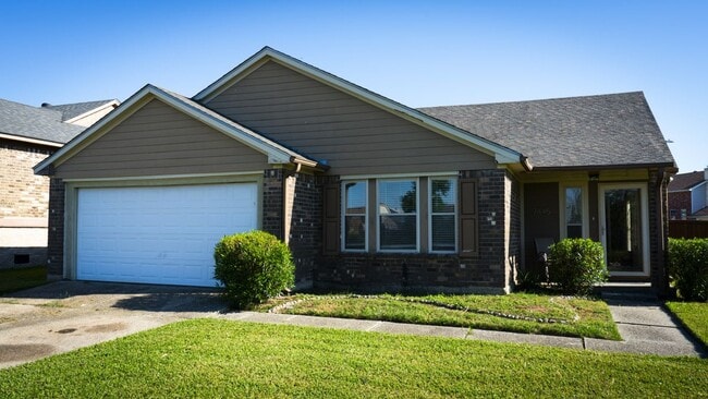 Photo - 7445 Endeavors Ct Casa