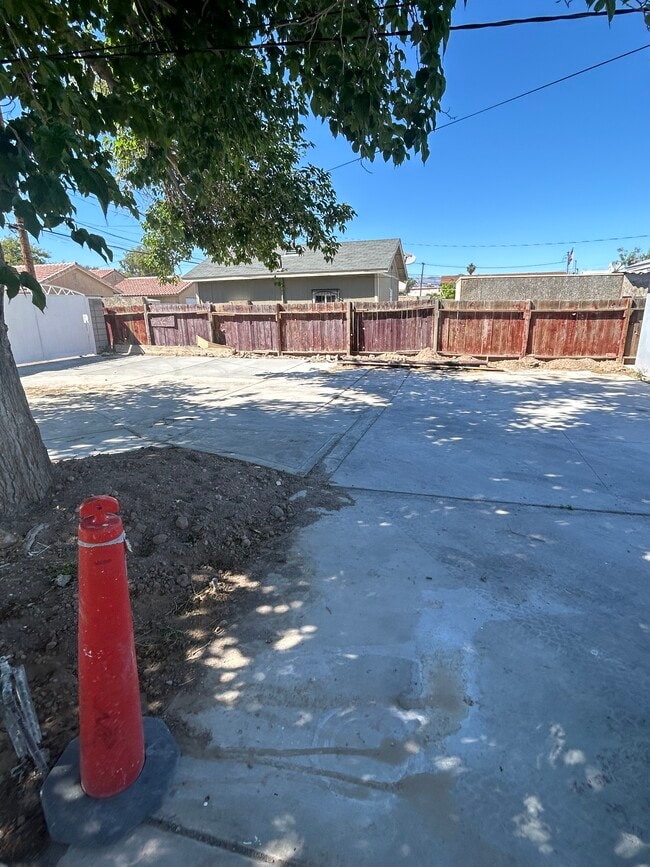 Photo - 1815 Harding St