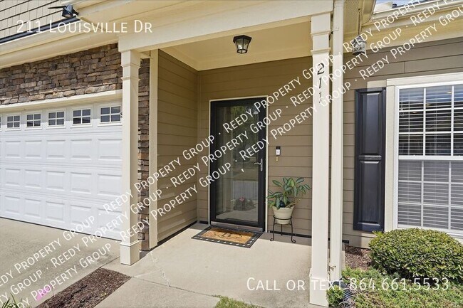 Photo - 211 Louisville Dr