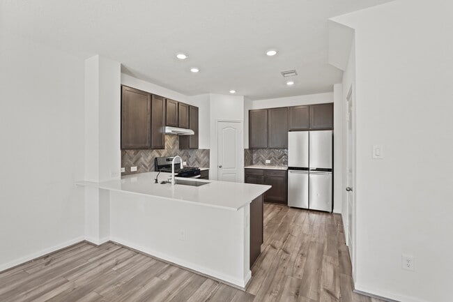 Photo - 8126 Coco Blf Dr