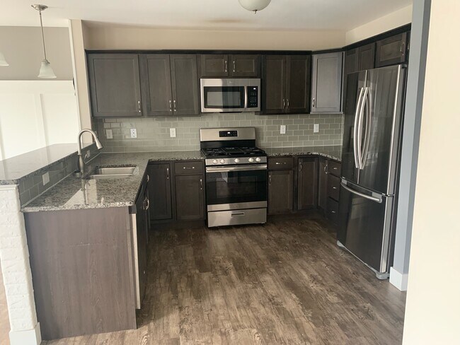 Photo - 2751 Post Dr