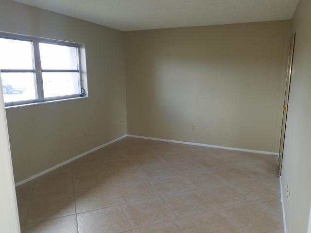 Photo - 5725 Fernley Dr E Unit 7