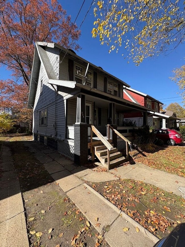 Photo - Three bedroom two bathroom home for rent