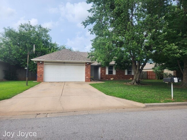 3 br, 2 bath House - 307 W Hunter - 3 br, 2 bath House - 307 W Hunter