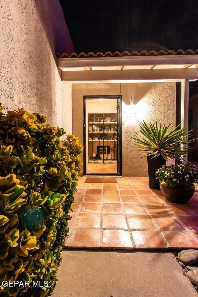 Photo - 6957 Oveja Ave