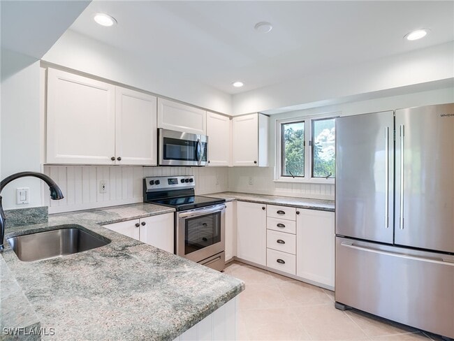 Building Photo - 1633 Spoonbill Ln Unit 1633C