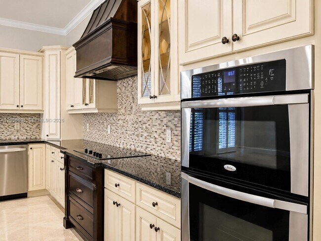 Photo - 5000 SW 73rd Terrace