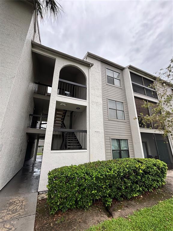 Building Photo - 2030 Cascades Blvd Unit 303