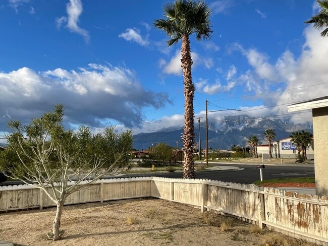 Photo - BEAUTIFUL UPGRADED 3 BED 2 BATH