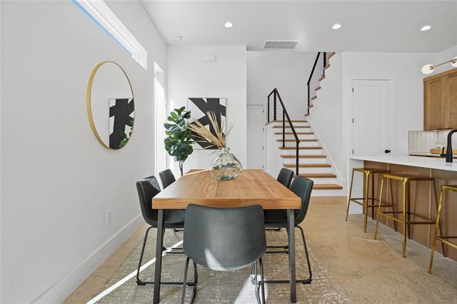 Photo - 5308 Terry St