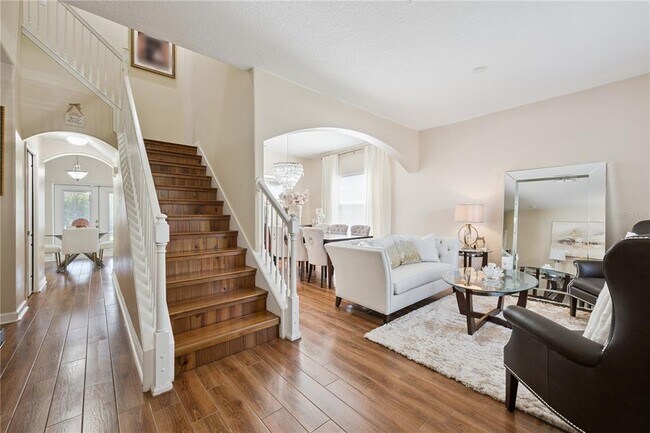 1454 Lakeside Ave