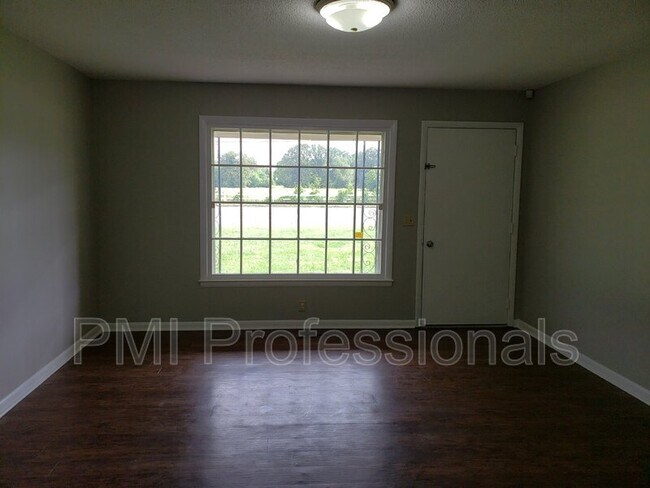 Photo - 4613 Franklin Rd