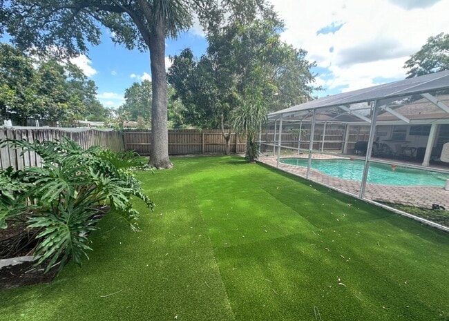 Photo - 206 N Beverly Ave Unit 206 N Beverly Ave