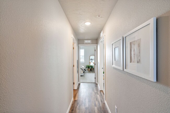 Mason Creek Apartments