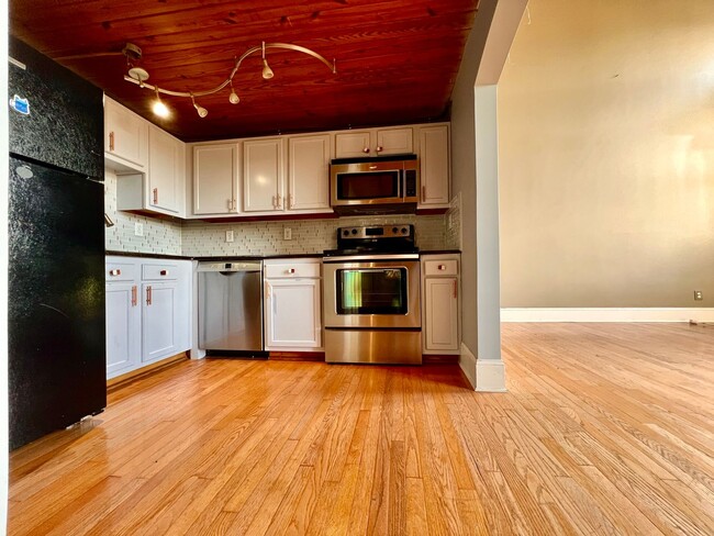 Photo - Stunning 2BR/1BA  Condo in Charlotte!!