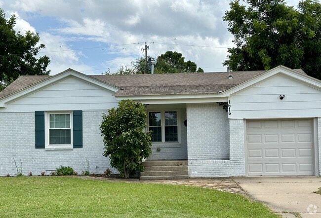 Building Photo - 1616 Oxford Way Rental