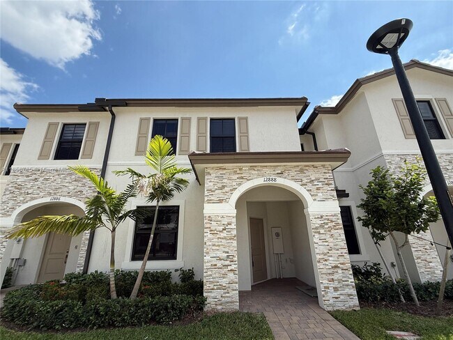 Building Photo - 12888 SW 233rd Terrace Rental