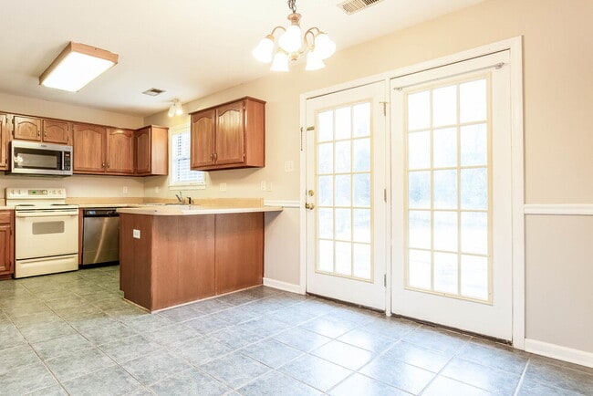 Photo - 1209 Pendulum Dr